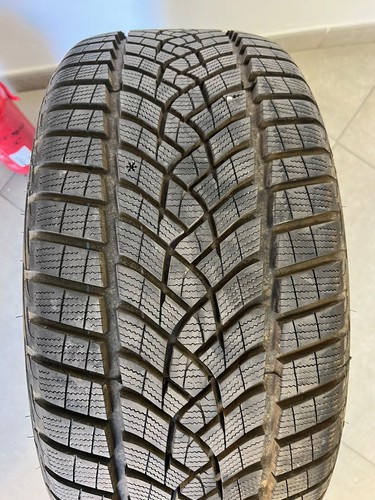 245 r19 goodyear - r19, 98